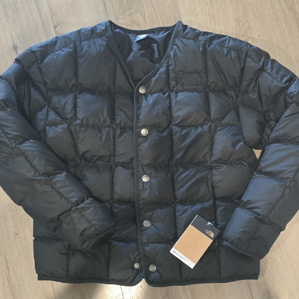 The North Face Womens Lhotse Reversible  Puffer Jacket Coat